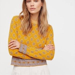 Free People New Age Crew Neck Sweater Yellow Lightweight Womens Size Large